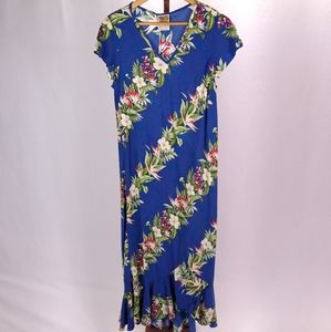 Winnie Fashion Hawaiian dress